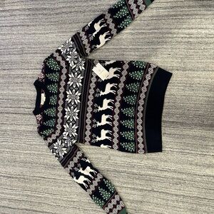 Green and Black Crewneck Sweater